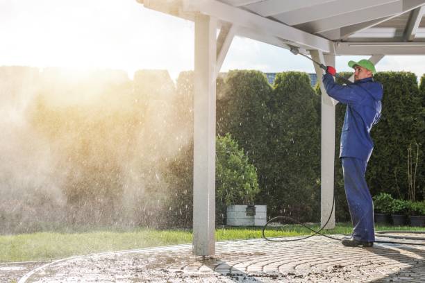 Professional Pressure Washing in East Milton, FL