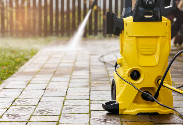 Best Building Exterior Washing  in East Milton, FL